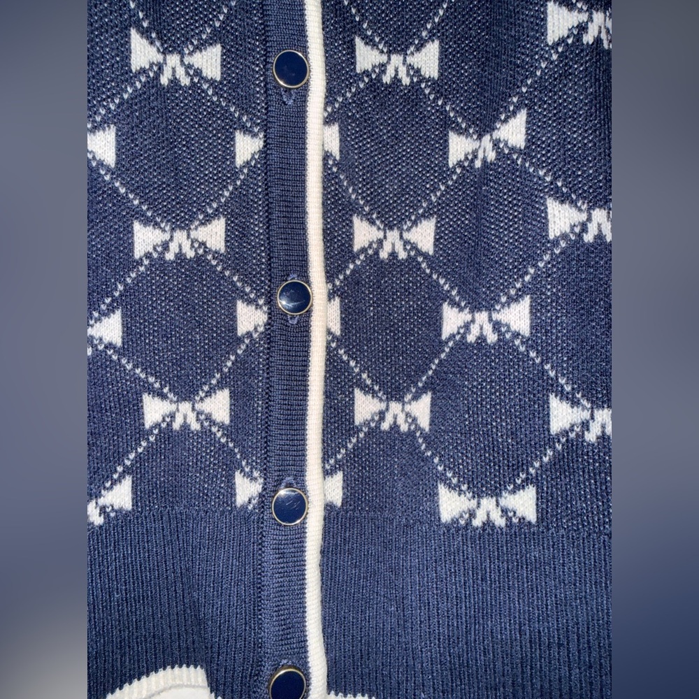 CHARTER CLUB Crewneck Cardigan bow design SIZE: MEDIUM - Picture 6 of 10